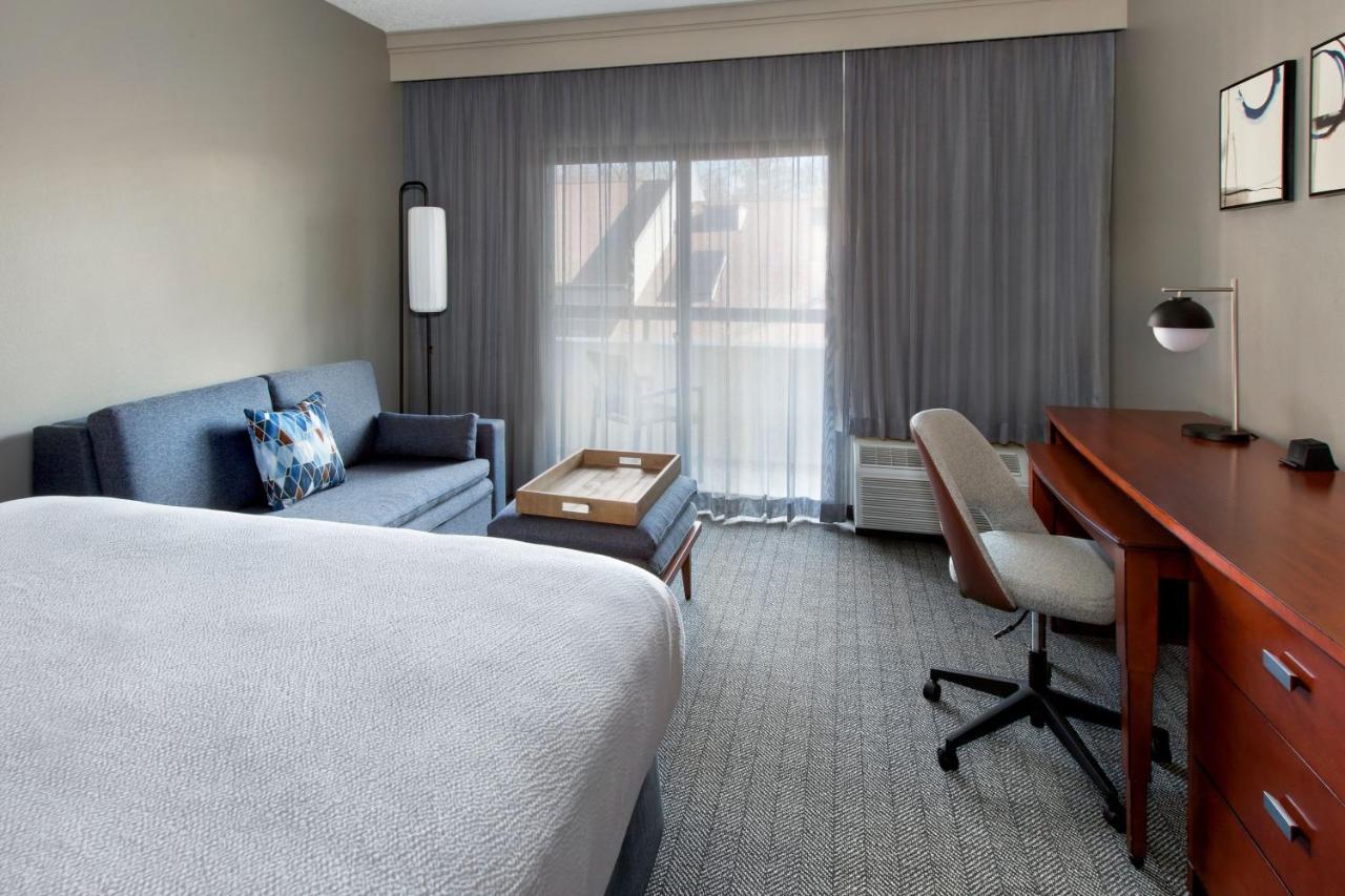 คอร์ตยาร์ด ทาร์รีทาวน์ เวสท์เชสเตอร์ เคาน์ที Hotel แทร์รีทาวน์ ภายนอก รูปภาพ