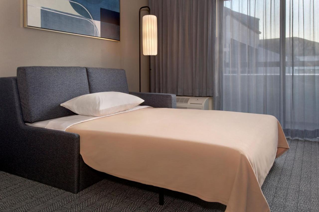 คอร์ตยาร์ด ทาร์รีทาวน์ เวสท์เชสเตอร์ เคาน์ที Hotel แทร์รีทาวน์ ภายนอก รูปภาพ
